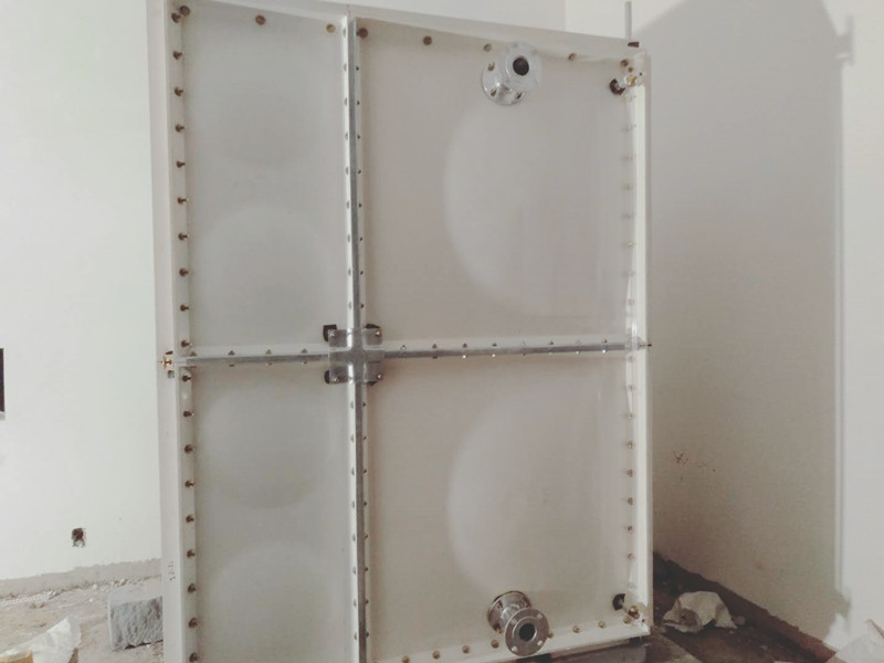 濟南市平陰縣玻璃鋼水箱，搪瓷水箱