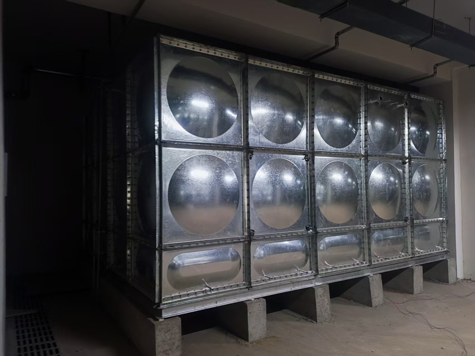 蘭州鍍鋅鋼板人防水箱